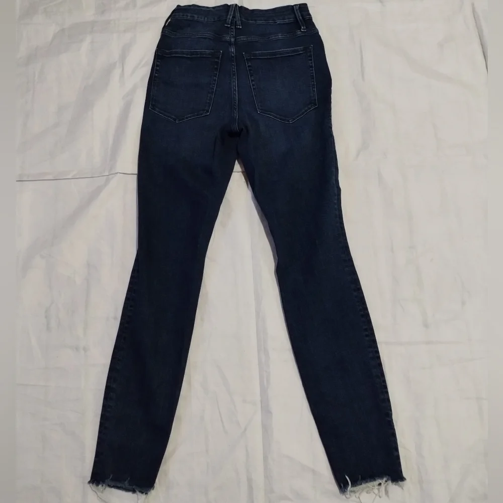 Good American Good Legs Raw Hem Skinny Jeans In Blue653 Women's 4/27